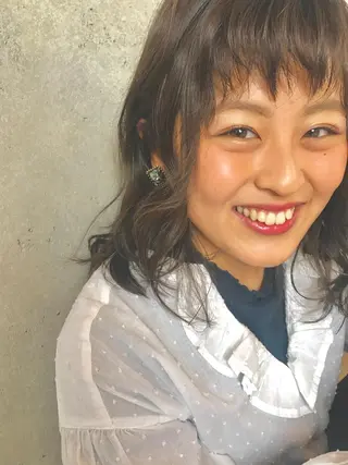 ミディアム カラー にった みずきのヘアスタイル