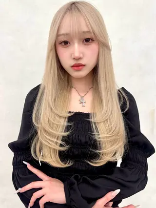 セミロング カラー 学割🍒韓国風カット 縮毛矯正市川悟のヘアスタイル