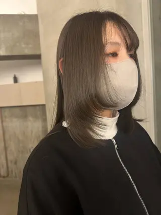 ミディアム ヘアサロンボブ所属・yui 🧸のヘアスタイル