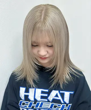 ミディアム cie所属・ふくし りこのヘアスタイル