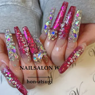 ロング ネイルサロン ダブルのネイルデザイン