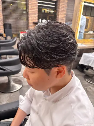 メンズ フェザーパーマ職人 🪽yutoのヘアスタイル