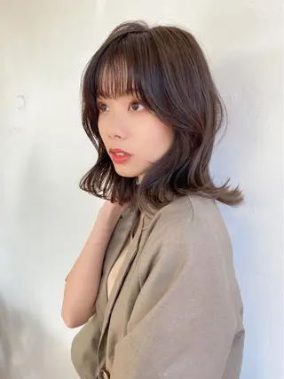 ミディアム 鎌倉 彩のヘアスタイル