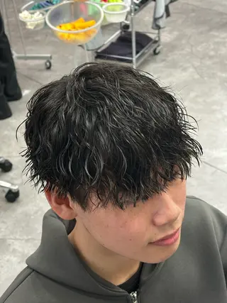 ショート パーマ メンズ 町田/波巻き/ シャドウ/メンズのヘアスタイル