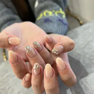 ネイル private salon liu.のネイルデザイン