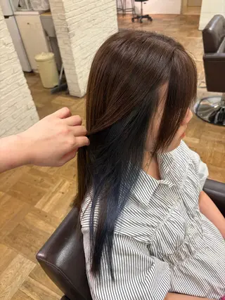 ロング タニグチ セナのヘアスタイル