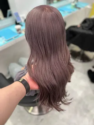 セミロング カラー ヘアアレンジ 🩵ダメージレス艶感 ハイトーン🩷のヘアスタイル