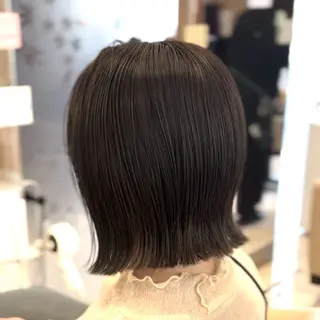 ショート カラー FIGARO Ribute 登美ケ丘店所属・藤井勇太/ 切りっぱなしボブのヘアスタイル