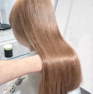 ロング カラー 🫧うる艶トレンド 🫧透明感カラーのヘアスタイル