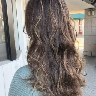 ロング カラー MOLLA 浅香山店所属・谷口ゆめ/縮毛矯正/ カット/美眉ワックスのヘアスタイル