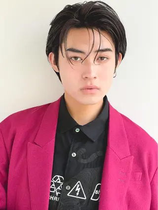 ショート パーマ メンズ メンズカット曲がる 縮毛矯正佐々木タクマのヘアスタイル