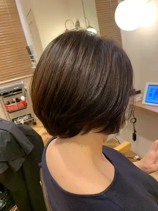 ショート u n aのヘアスタイル