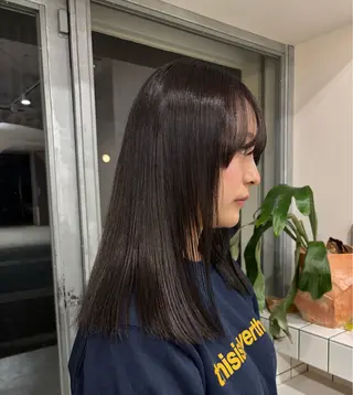 カラー BROUN®所属・透明感/暖色カラー yukinaのヘアスタイル