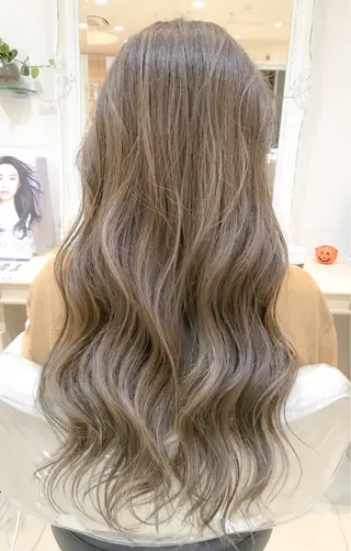 ロング カラー 内田 敦士のヘアスタイル