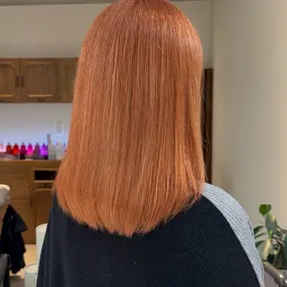 セミロング ヒメザキ ユリのヘアスタイル