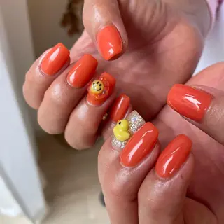 ネイル revia所属・ERI Nailistのネイルデザイン