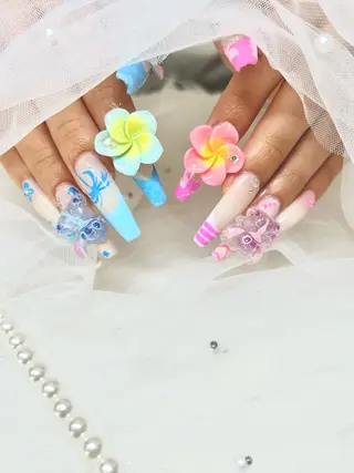 ネイル 【Laule‘a 】のネイルデザイン