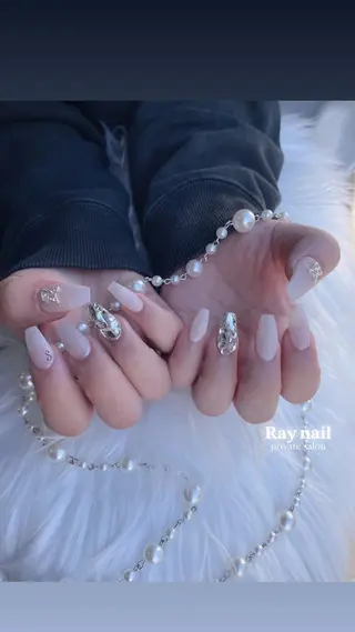 ネイル 𝐑𝐚𝐲 𝐧𝐚𝐢𝐥所属・𝐑𝐚𝐲 𝐧𝐚𝐢𝐥のネイルデザイン