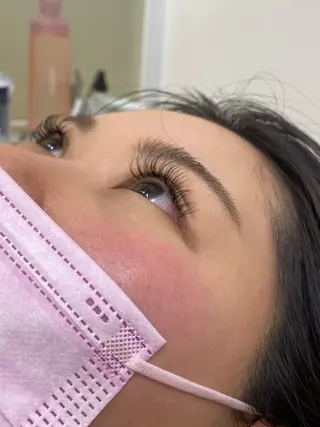 マツエク・マツパ nail&eyeLily 武蔵境店所属・岩田 柚葉のマツエク・マツパデザイン