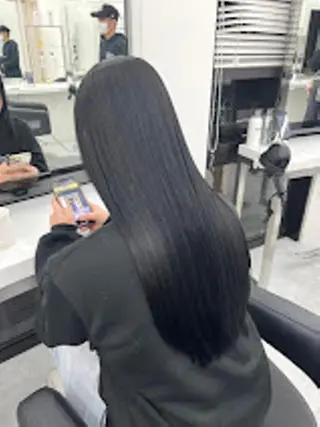 カラー 【公式】横浜 THREE🤎🕯️のヘアスタイル