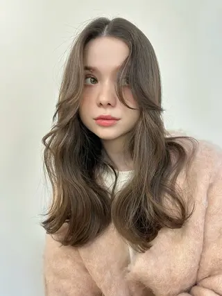 ロング カラー 韓国風×透明感カラー 髪質改善オタベシンヤのヘアスタイル