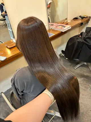 カラー 郷田 悠太のヘアスタイル