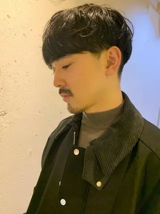 パーマ メンズ Fuuu《フゥ》所属・シノザキ シンゴのヘアスタイル
