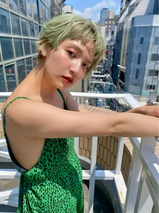 ショート カラー ハイトーンカラー🍑 心斎橋のヘアスタイル