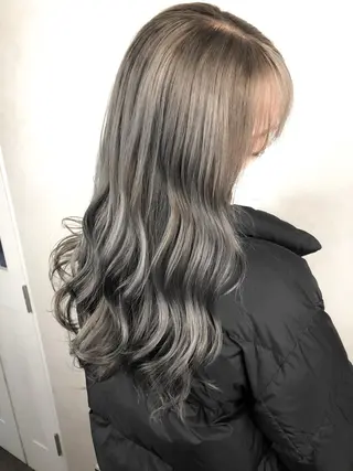 ロング カラー🫧アレンジ 🎀REIMIのヘアスタイル