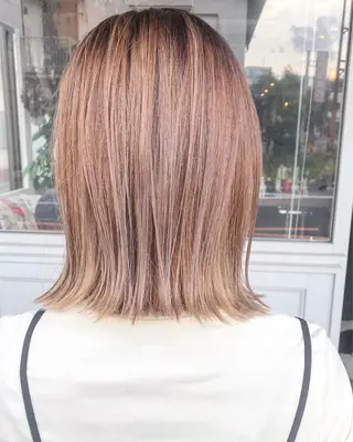 ミディアム カラー ヘアアレンジ Mariana/ 鶴原-ハイライトのヘアスタイル