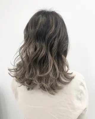 セミロング 髪質改善カットカラー 小岩🌈くぼのヘアスタイル