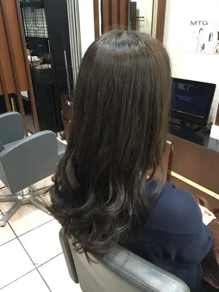 ショート ミディアム セミロング ロング カラー パーマ ヘアアレンジ メンズ キッズ ネイル まつエク MODEK's阿倍野 伊藤サダキのヘアスタイル