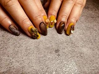 ネイル CHARME所属・平井 唯のネイルデザイン