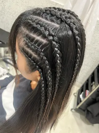 ロング GO TODAYSHAiRESALON所属・✨コーンロウ✨ 本田さゃかのヘアスタイル