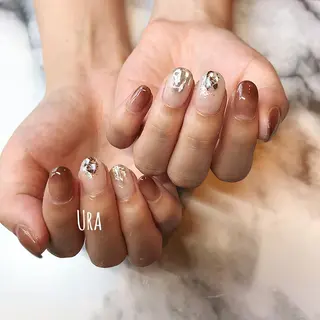 ネイル UrakoNail 《nail》のネイルデザイン
