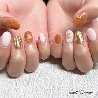 ネイル Bell Flowerのネイルデザイン