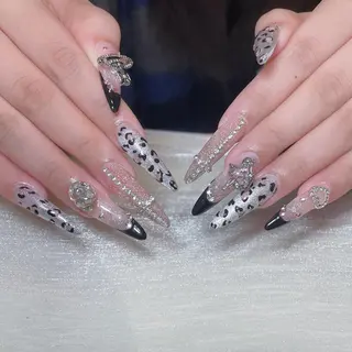 ネイル DEMAIN- ⭐️のネイルデザイン