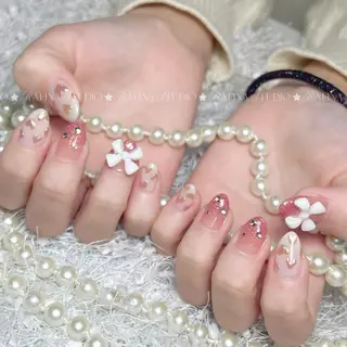 ネイル 玲央 YOYOのネイルデザイン