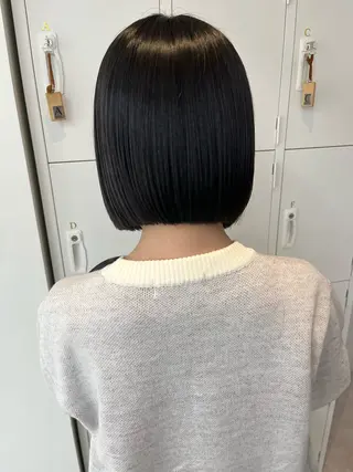 カット/ブリーチ🦋 のの  YECCAのヘアスタイル