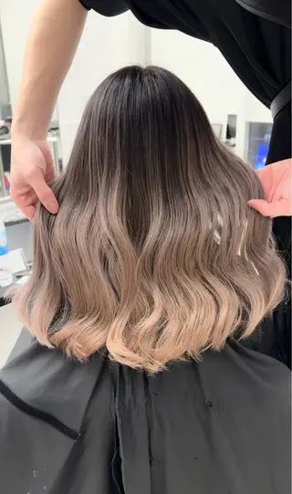 ロング カラー Rikuto/原宿 /バレイヤージュのヘアスタイル