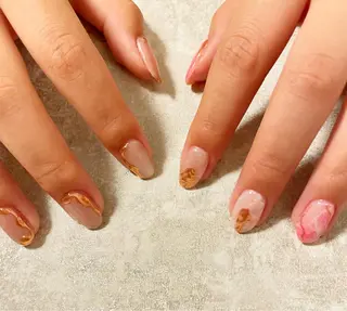 ミディアム ネイル Re:st〔リスト〕所属・ayane Re:st〔リスト〕のネイルデザイン