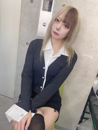 カラー ブリーチ難民の救世主 サロンINK.渋谷のヘアスタイル