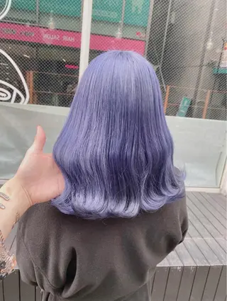 セミロング ハイトーン×エクステ 💞くるみのヘアスタイル