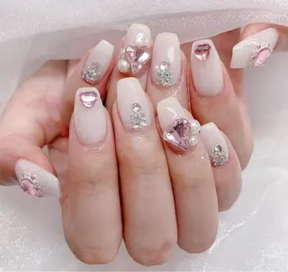 ネイル Miouミオン ネイルサロンのネイルデザイン