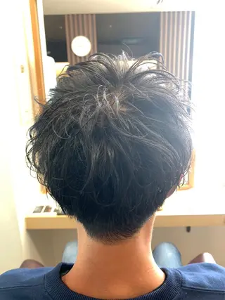 メンズ 清水 真衣のヘアスタイル