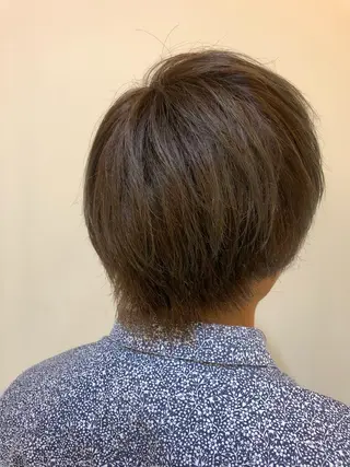 ショート カラー メンズ ハイトーン/ブリーチ 八重津 晃輔のヘアスタイル