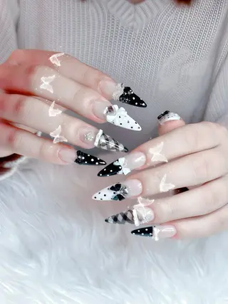 ネイル le luxe nails所属・あやね あんなのネイルデザイン