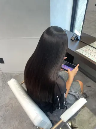 ロング 縮毛矯正特化🩰 竹口はるかのヘアスタイル