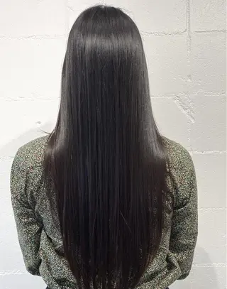 ロング ショート・ウルフ✂︎ 安住有咲子のヘアスタイル