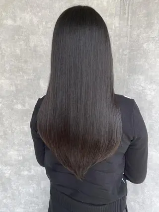セミロング TELAHAIR岩槻店所属・TELAHAIR 副店長TAIKIのヘアスタイル